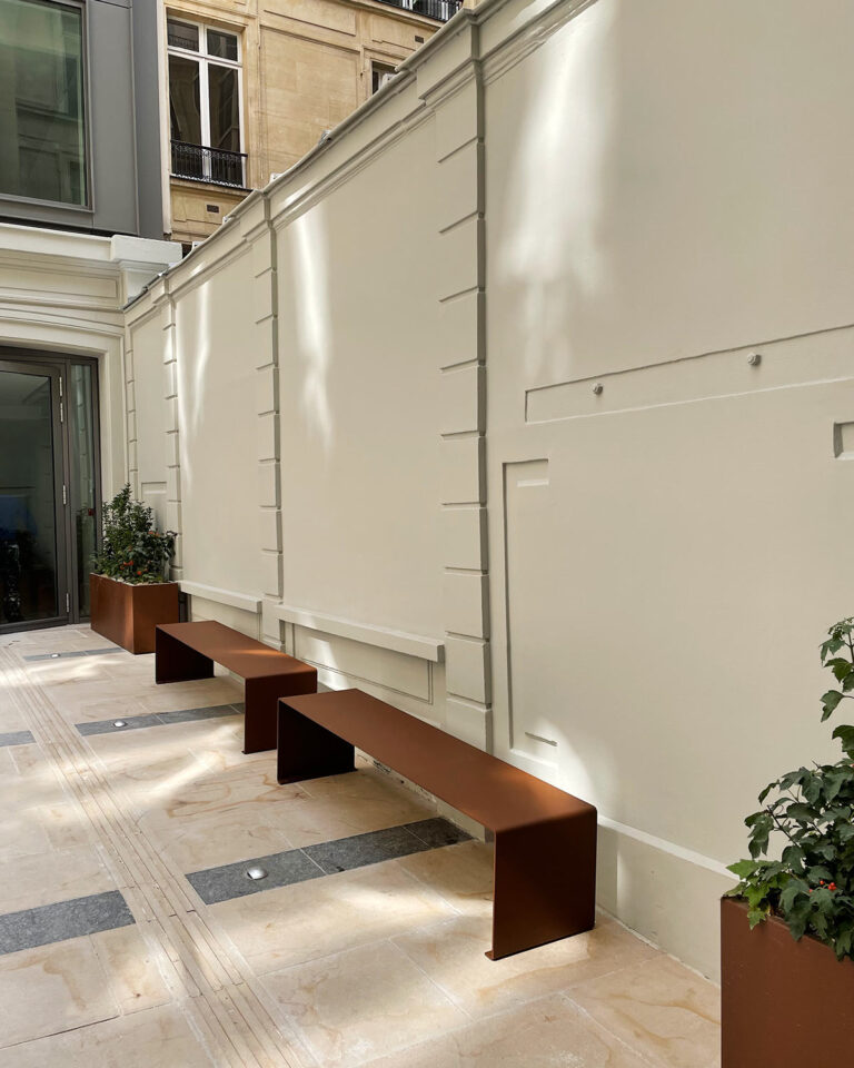Banc Delphy – Image 2