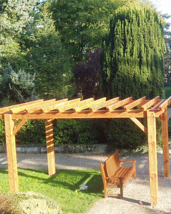 equipement-urbain-pergola3-mahot