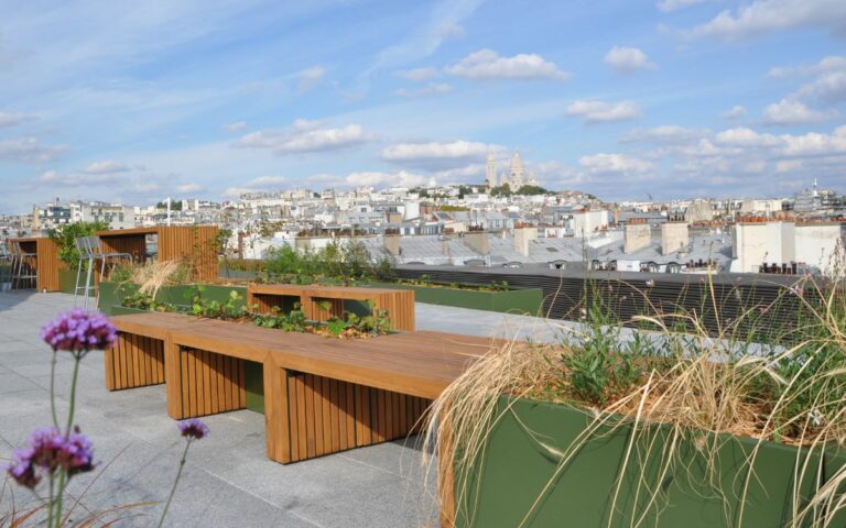 Rooftop rue Blanche, Paris - Image 4