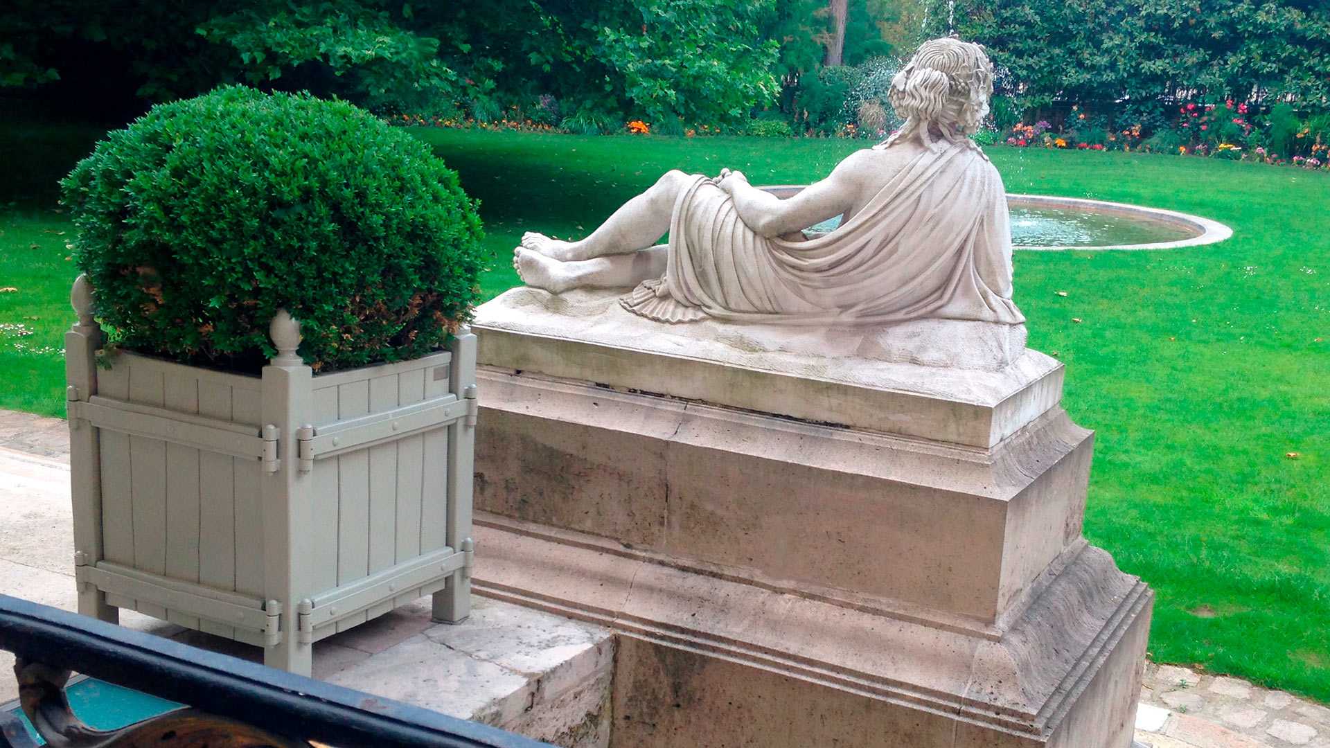 Mobilier d'orangerie - Assemblée Nationale